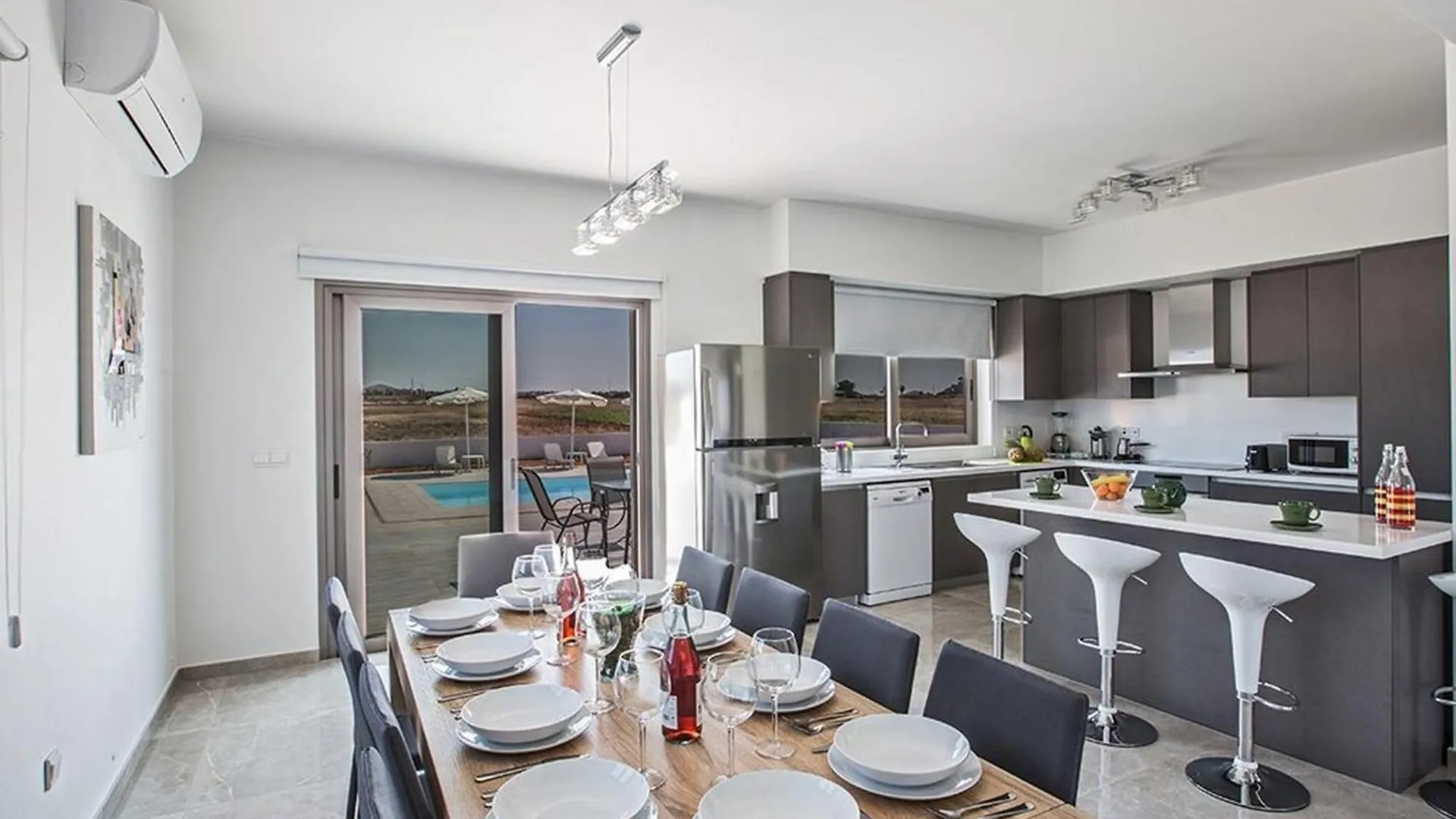 Villa Ioanni Chrysos - Luxury And New 6 Bedroom Protaras Villa - Beautiful Sea Views
