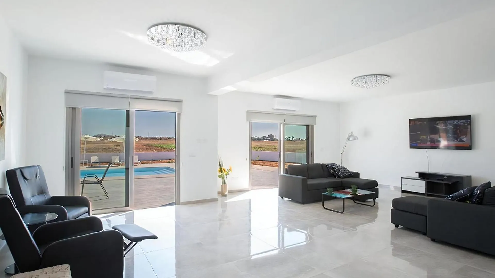 Villa Sienna Aq Ga98  Protaras