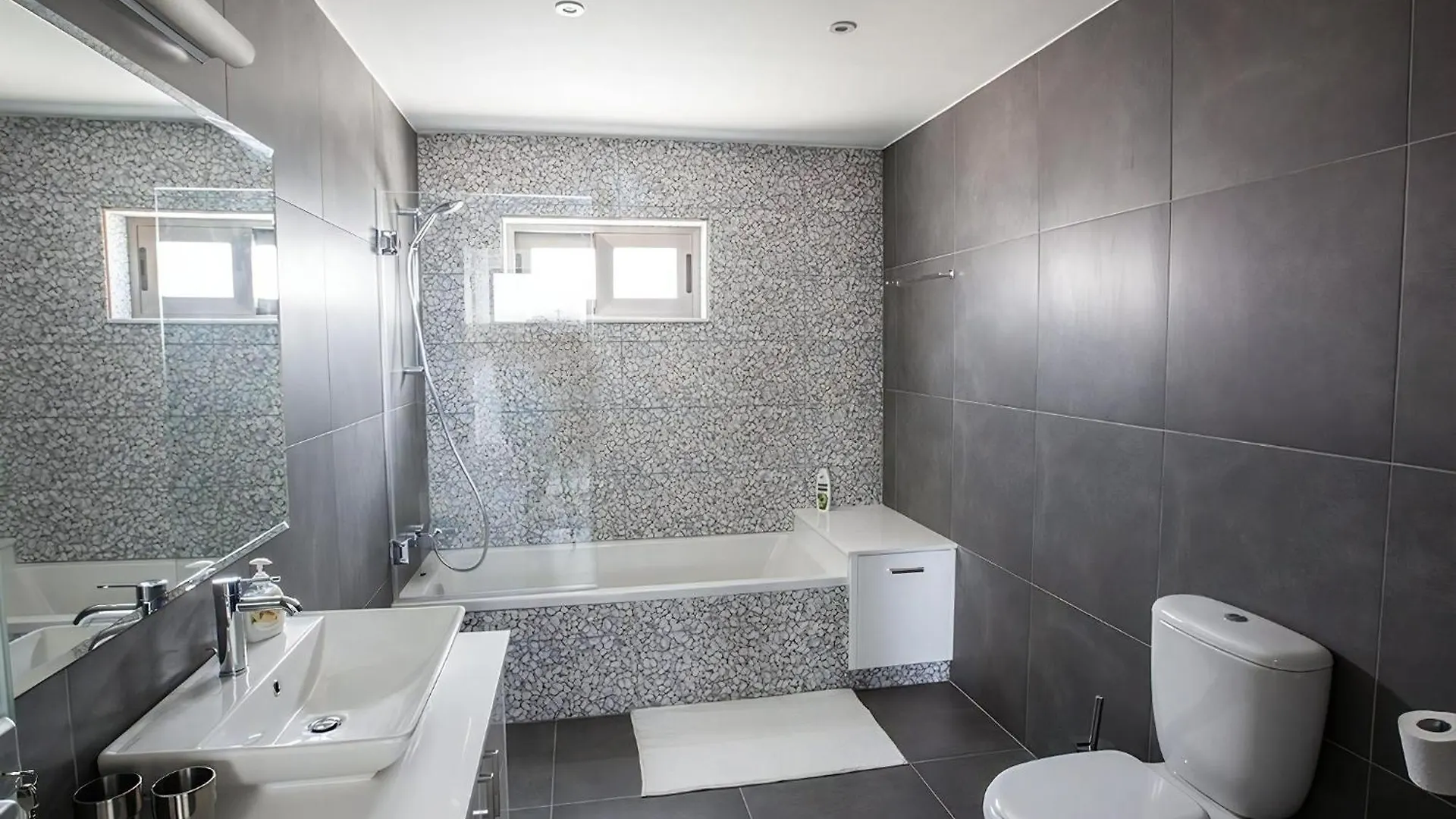 Villa Sienna Aq Ga98  Protaras